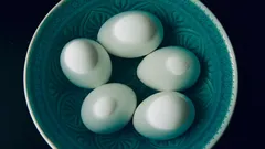 Onthoud dit voor altijd: waarom je gekookte eieren niet in koud water moet leggen