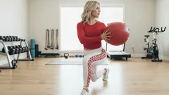 Stop met planken: deze oefening verbrandt véél effectiever vet en geeft je een mooi figuur